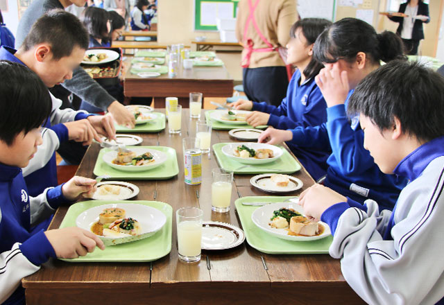 地元小学生の食育